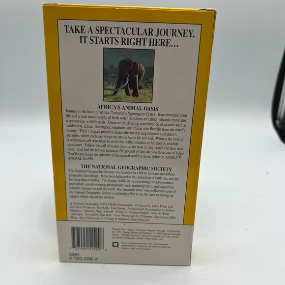 National Geographic Video Africa's Animal Oasis VHS 1992.
Box 42 - Picture 3 of 4